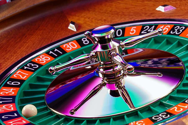 Cach quay va kiem tra thuong trong game Roulette online?